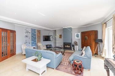 3 Bedroom Villa For Sale in Santa Bárbara de Nexe