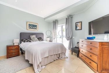 3 Bedroom Villa For Sale in Santa Bárbara de Nexe