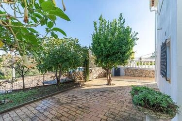 3 Bedroom Villa For Sale in São Brás de Alportel