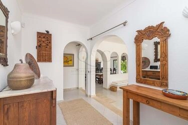 3 Bedroom Villa For Sale in Almancil