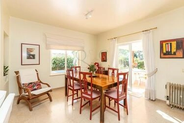 3 Bedroom Villa For Sale in Almancil