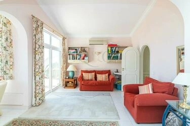 3 Bedroom Villa For Sale in Santa Bárbara de Nexe