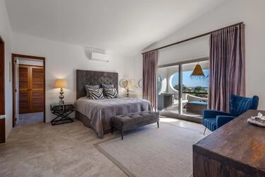 3 Bedroom Villa For Sale in Moncarapacho