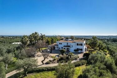 3 Bedroom Villa For Sale in Moncarapacho