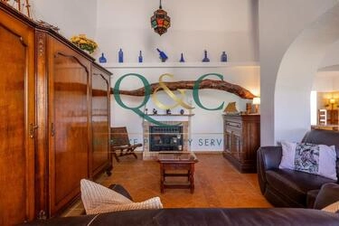 3 Bedroom Villa For Sale in Moncarapacho