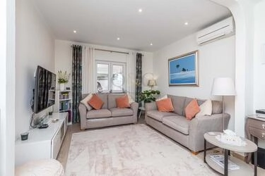 3 Bedroom Villa For Sale in Almancil