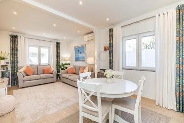 3 Bedroom Villa For Sale in Almancil