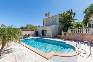 Villa avec 3 chambres à vendre à Loulé (São Sebastião)