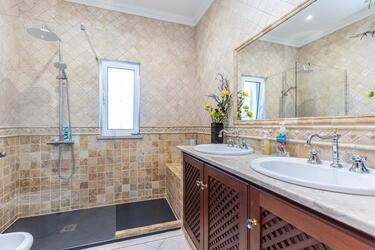 Villa avec 3 chambres à vendre à São Brás de Alportel