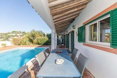 Villa avec 3 chambres à vendre à São Brás de Alportel