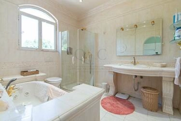 Villa avec 3 chambres à vendre à Santa Bárbara de Nexe