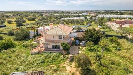 Villa avec 3 chambres à vendre à Santa Bárbara de Nexe