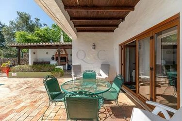 Villa com 3 quartos à venda em Conceição