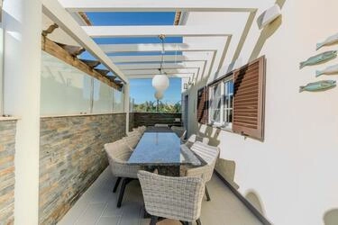 4 Bedroom Villa For Sale in Loulé (São Clemente)