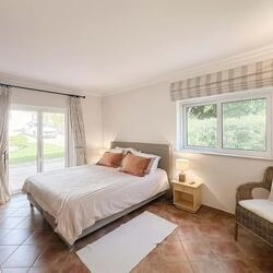 4 Bedroom Villa For Sale in Almancil