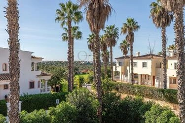 4 Bedroom Villa For Sale in Almancil
