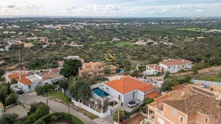 4 Bedroom Villa For Sale in Loulé (São Sebastião)