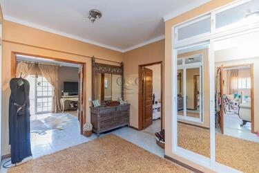 4 Bedroom Villa For Sale in Santa Bárbara de Nexe
