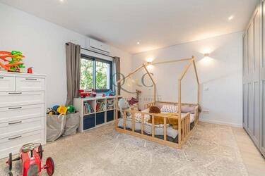 4 Bedroom Villa For Sale in Santa Bárbara de Nexe