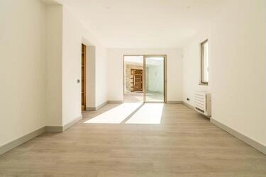 4 Bedroom Villa For Sale in Santa Bárbara de Nexe