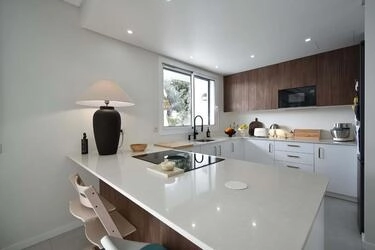 4 Bedroom Villa For Sale in Santa Bárbara de Nexe