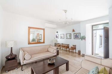 4 Bedroom Villa For Sale in Santa Bárbara de Nexe