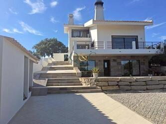 4 Bedroom Villa For Sale in São Brás de Alportel