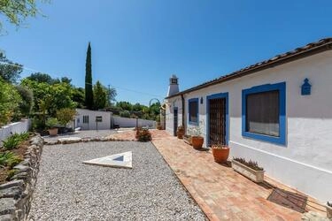 4 Bedroom Villa For Sale in São Brás de Alportel