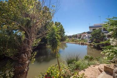 4 Bedroom Villa For Sale in Alte