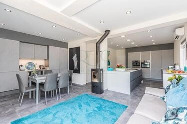 4 Bedroom Villa For Sale in Boliqueime