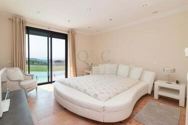 4 Bedroom Villa For Sale in Loulé (São Clemente)