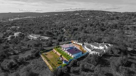 4 Bedroom Villa For Sale in Querença