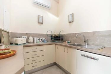 4 Bedroom Villa For Sale in Conceição