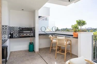 Villa avec 4 chambres à vendre à Quarteira
