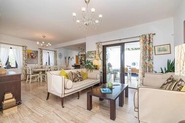 Villa avec 4 chambres à vendre à Santa Bárbara de Nexe