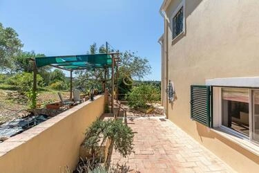 Villa avec 4 chambres à vendre à Santa Bárbara de Nexe