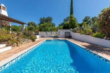 Villa avec 4 chambres à vendre à São Brás de Alportel