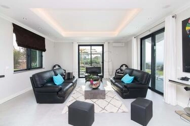 Villa avec 4 chambres à vendre à Loulé (São Clemente)