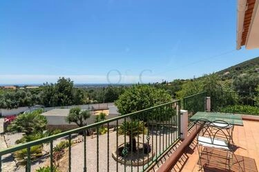 Villa avec 4 chambres à vendre à Santa Bárbara de Nexe