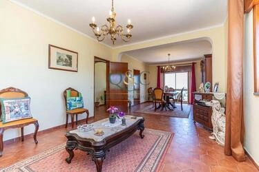 Villa com 4 quartos à venda em Estoi