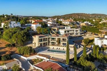 Villa com 4 quartos à venda em Loulé (São Clemente)
