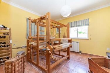 Villa com 4 quartos à venda em Santa Bárbara de Nexe