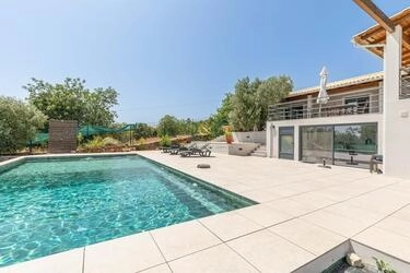 Villa com 4 quartos à venda em São Brás de Alportel