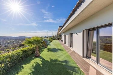 Villa com 4 quartos à venda em Querença