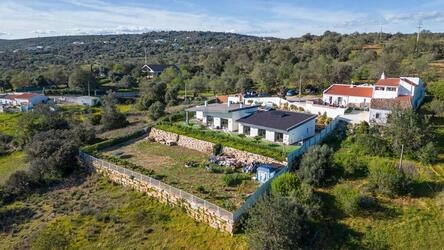 Villa com 4 quartos à venda em Querença