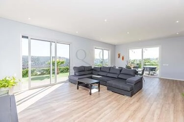 Villa com 4 quartos à venda em Querença