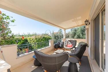 5 Bedroom Villa For Sale in Santa Bárbara de Nexe