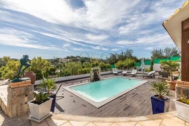 5 Bedroom Villa For Sale in Loulé (São Clemente)