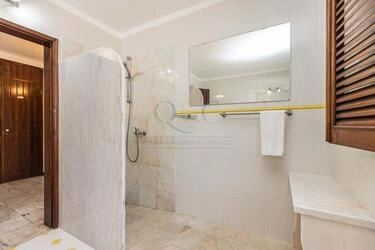 5 Bedroom Villa For Sale in São Brás de Alportel