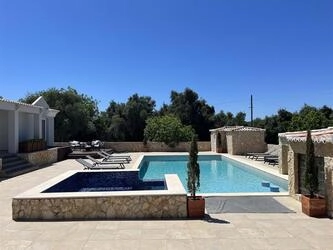 5 Bedroom Villa For Sale in São Brás de Alportel
